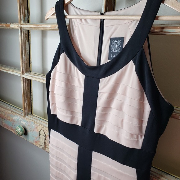 JAX Nude/black Color Block Bodycon Dress Ladies size 10 - Picture 3 of 10